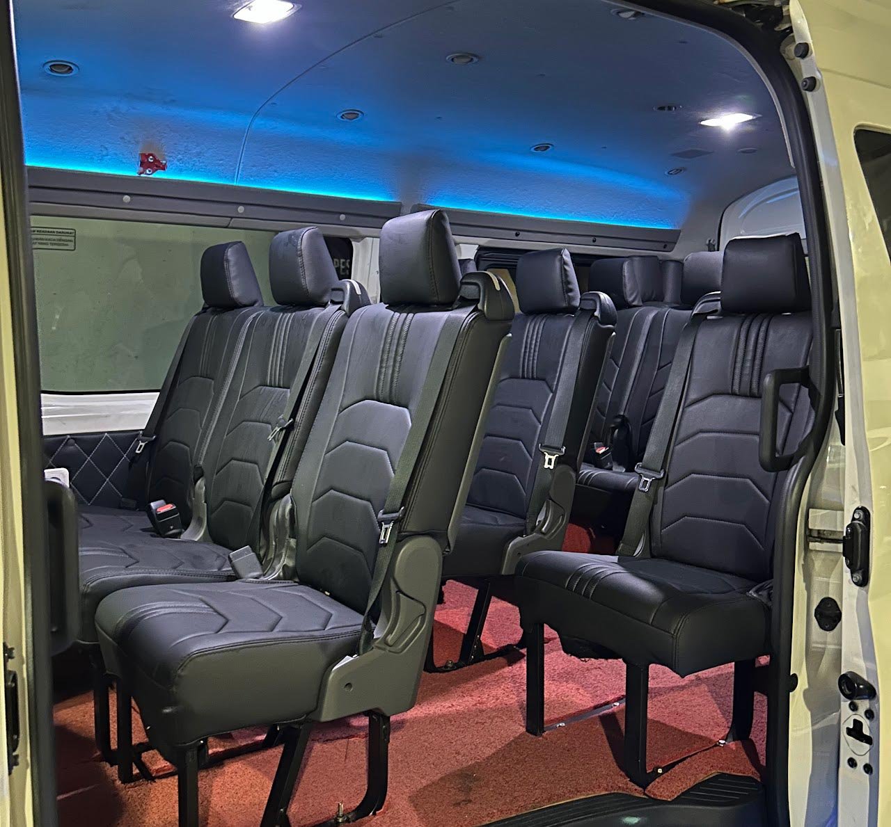 Bengkel Cover Jok Hiace Custom Interior Hiace Jogja by Gejayan Innova Prayan